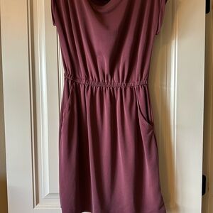 Everyday Short Sleeve Elastic Waist Dress in Mauve